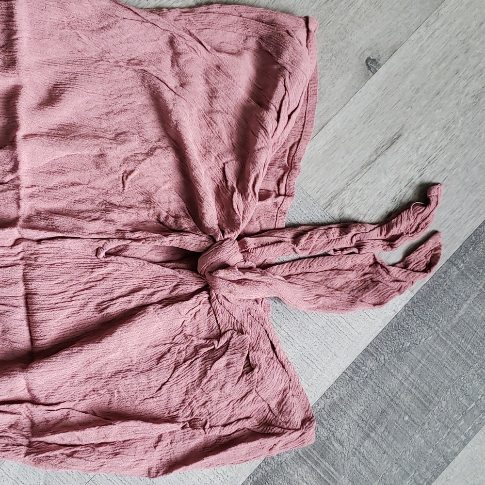 Shirt 🥳 - Picture 2 of 5